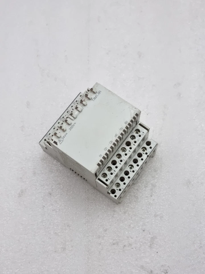 SIEMENS TXM1.6R Relay Output Module 180323D686984 TXM1.6R